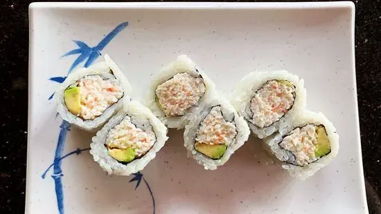 California Roll (Crab, Avocado)