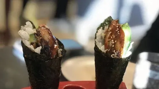 Unagi​ hand roll