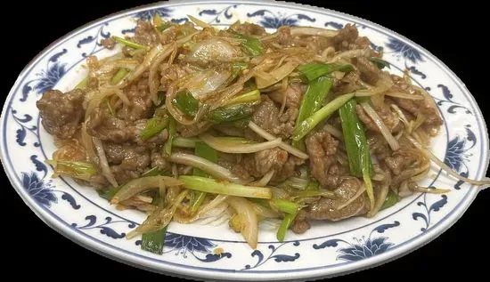 24. Mongolian Beef 蒙古牛肉