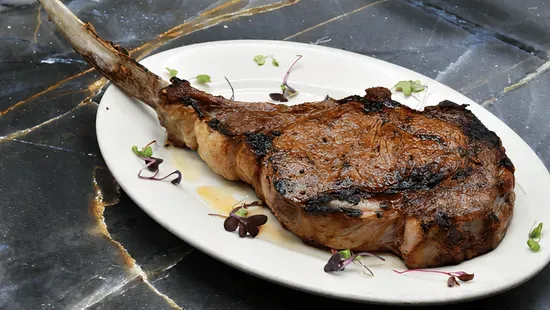 35 oz. Tomahawk Steak