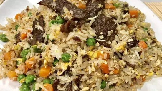 42. Cơm Chiên Dương Châu / 招牌揚州炒飯 / House Special Fried Rice