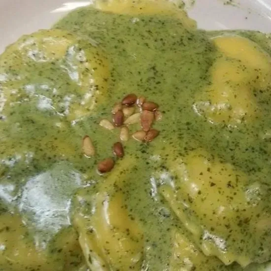 RAVIOLI AL PESTO