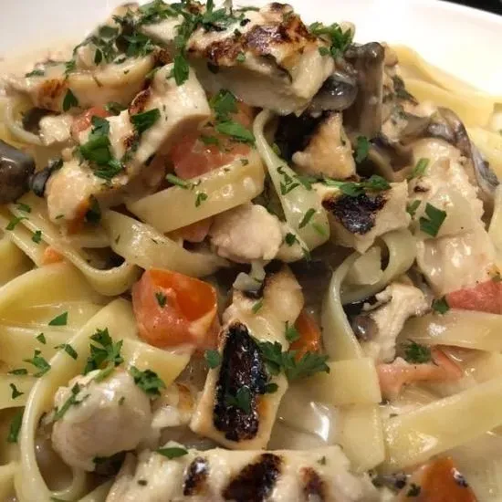 FETTUCCINE CON POLLO