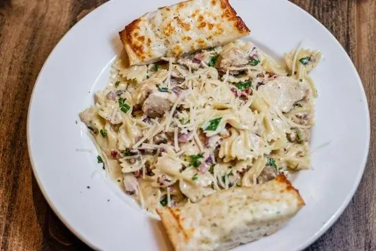 Chicken Gorgonzola Bowtie*