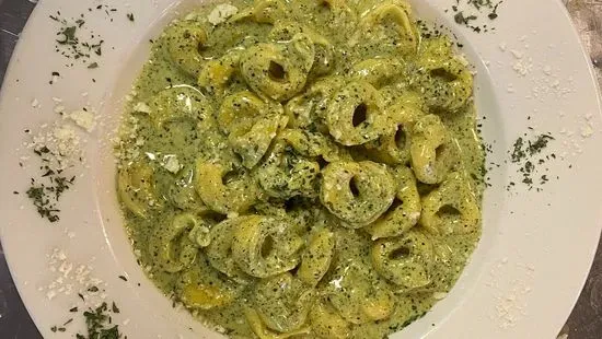 Creamy Pesto Pasta