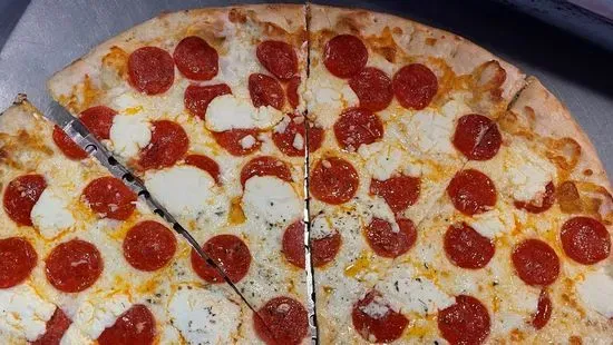 Louie De Palma Slice