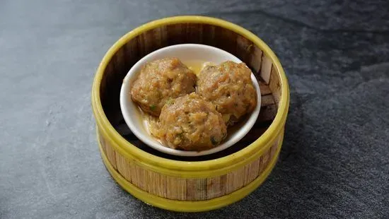 Steamed Beef Balls / 山竹牛肉球