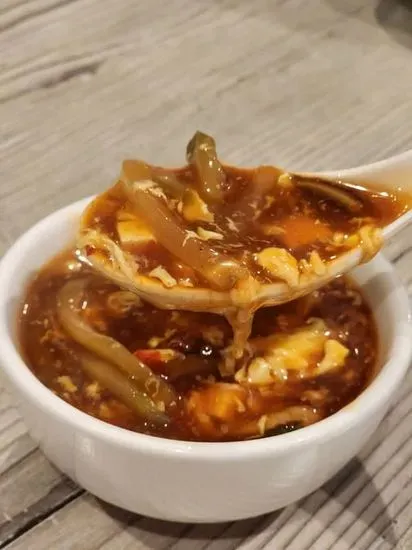 Hot & Sour Soup 酸辣湯