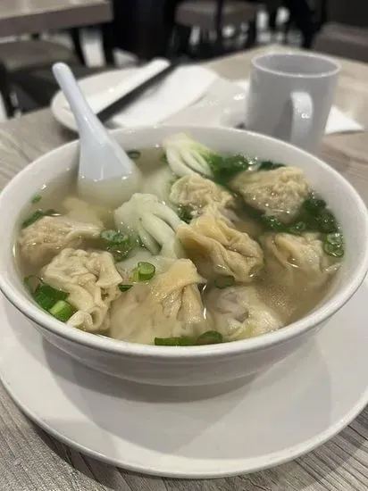 Wor Wonton Soup 窩雲吞湯