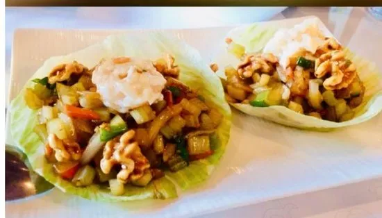 A11.Honey Walnut Prawn Lettuce Cups(2)