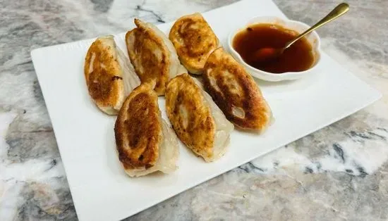 A7.Pork Pot Stickers(6)