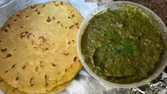 Saag Makki Roti