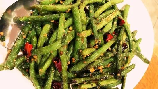 Sautéed String Bean & Chili