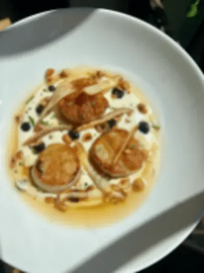 Seared Diver Scallops Parsnip