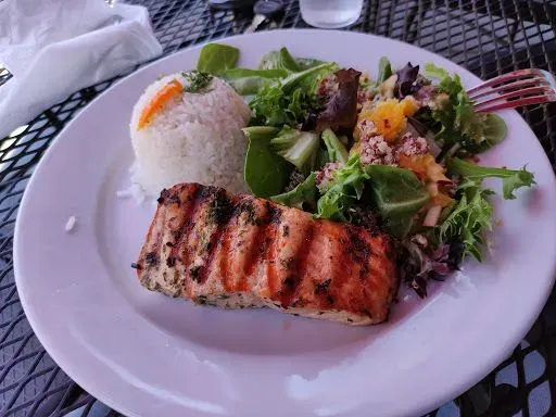 Salmon A La Parrilla