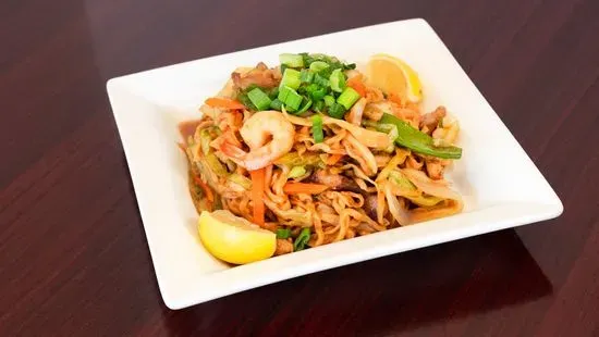 Pancit Canton (Egg Noodle)