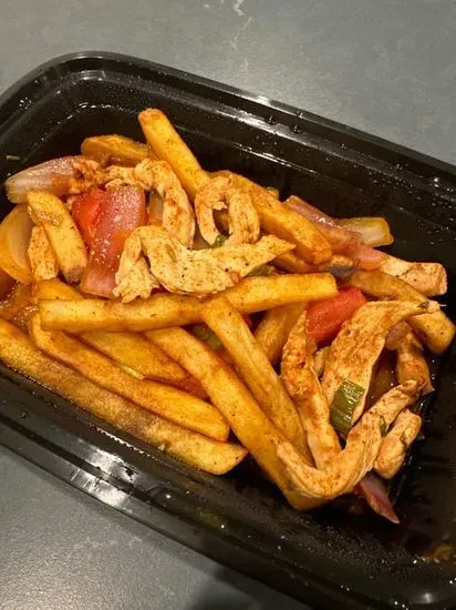 Saltado De Pollo