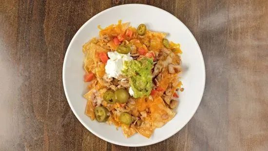 Nachos Grande (Serves 2-4)