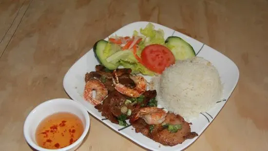 #70 Grilled Pork & Shrimp with Steamed Rice