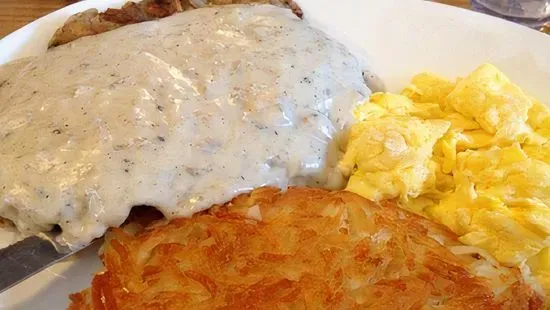 Sr. Chicken Fried Steak & Eggs