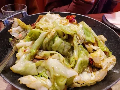 干锅手撕包心菜