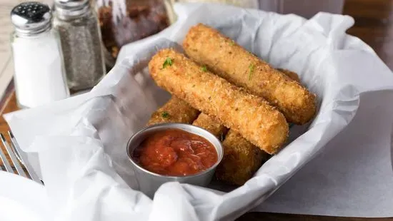 Kids Mozzarella Sticks & Fries