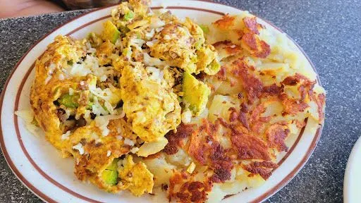 Thee Cheese Omelette