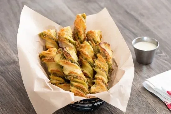 Fresco Pesto Breadsticks