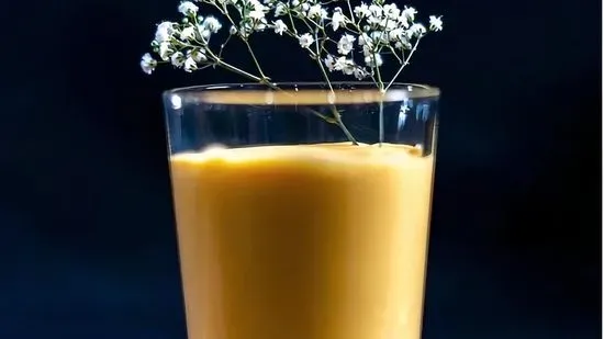 MANGO LASSI