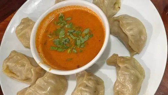 CHICKEN MOMO JHOL