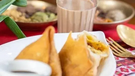 SAMOSA (2 pcs.)