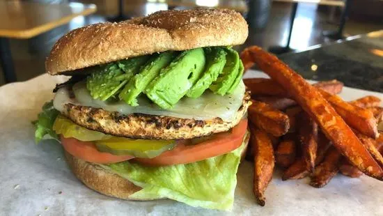 Avocado Garden Burger (Veggie)