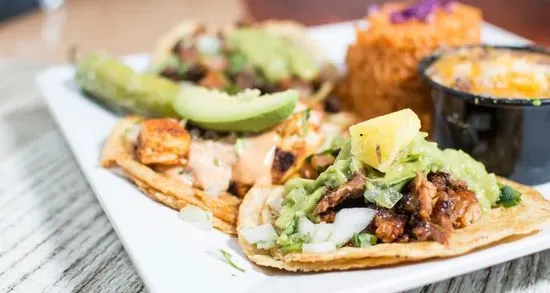 Combination Plate with 3 Tacos
