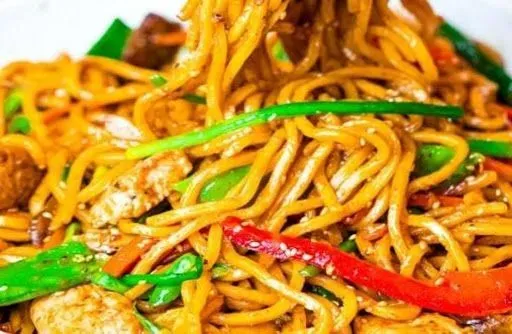 Chicken Lo Mein