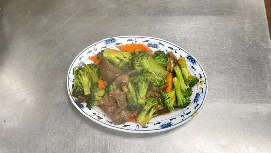 2. Broccoli with Beef