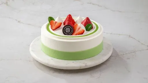 Green Tea Strawberry Cake