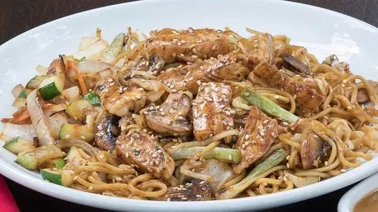 CHICKEN YAKISOBA