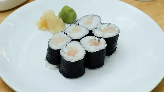 YELLOWTAIL ROLL