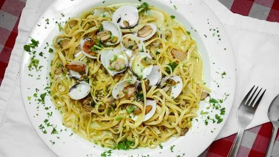 Linguini With Clams