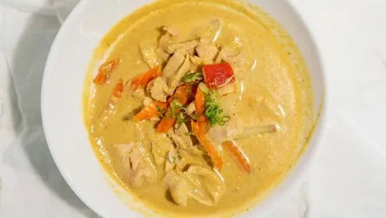 Yellow Chicken Curry