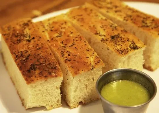 Focaccia Bread & Scallion Sauce (ve)