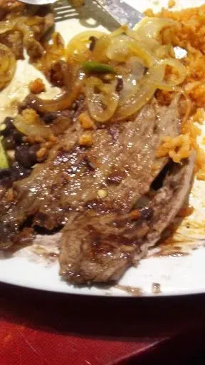 Tasajo Encebollado