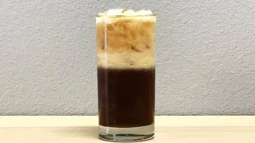 Rose TGY Oolong Tea Latte