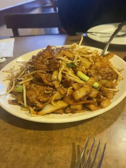 9. Dry Fried Beef Chow Fun