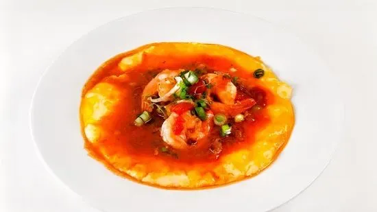 Shrimp & Grits with Tomato-Bacon Gravy