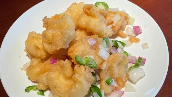 Crispy Calamari with Salt & Pepper