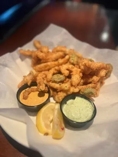 CRISPY CALAMARI