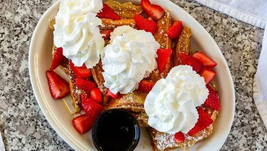 Strawberry Hotcakes