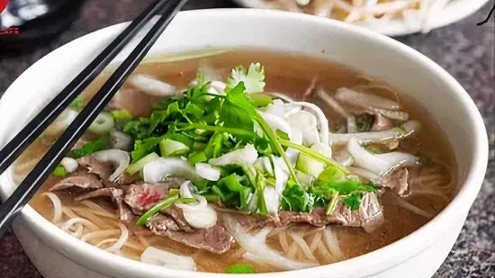 10. Pho Tai Dap