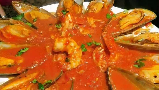 Shrimp & Mussels Marinara